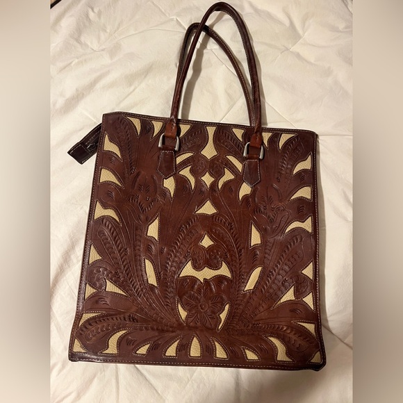 LEADER IN LEATHER Handbags - LEADER IN LEATHER ~ cutout tote
